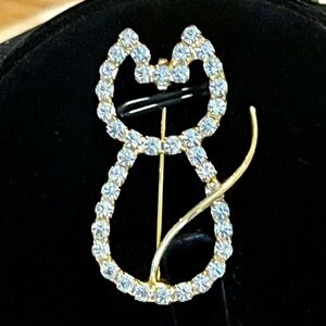 Vintage Rhinestone Cat Brooch Gold Tone Kitten Pin Crystal Minimalist